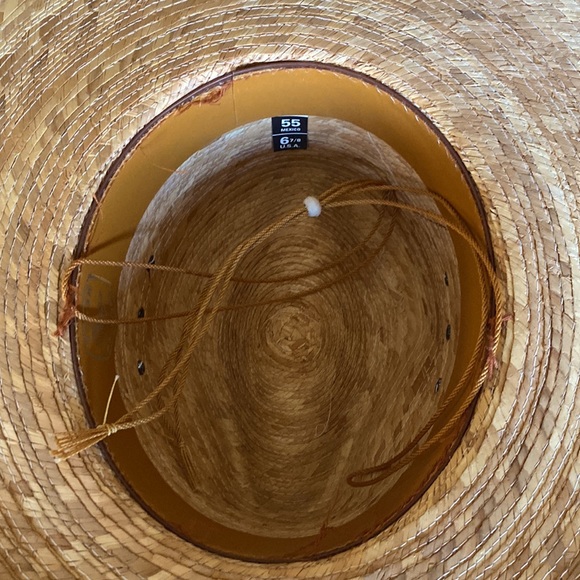 Straw Fedora Style Hat w/Green & Black Rope Hat Band Size: 6 7/8” - Picture 7 of 7